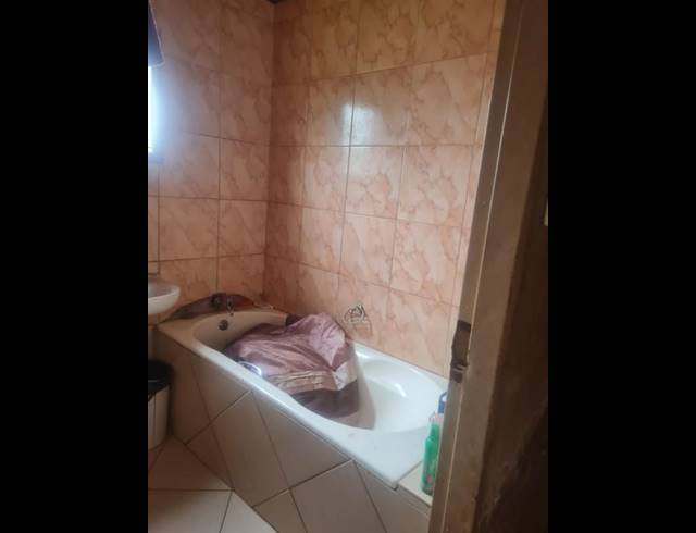 2 BEDROOM HOUSE FOR SALE IN SOSHANGUVE SOUTH